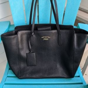 Gucci Leather Swing Tote Bag